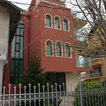 Stedy Guest house 3*